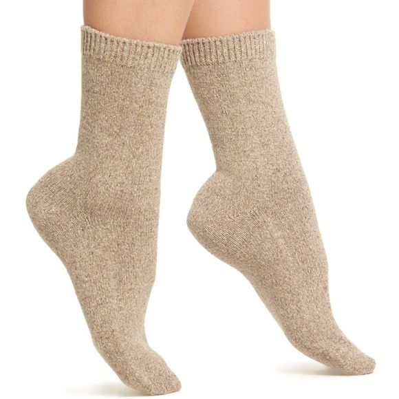 2/$30 - NWT Naigai Crew Socks - Made in Japan - Picture 2 of 9